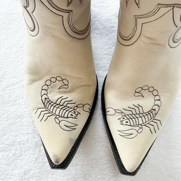 Heritage scorpion boots - Picture 5 of 9